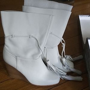 Jeffrey Campbell Larusso White boot 8